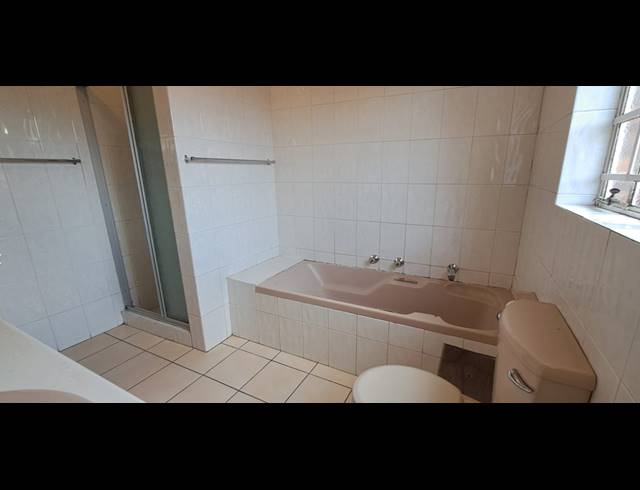 3 BEDROOM TOWNHOUSE FOR SALE IN BRACKENDOWNS